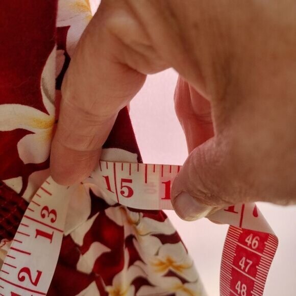 Aloha Moi Hawaiian dress - Picture 8 of 11